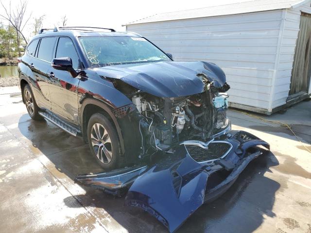 2021 TOYOTA HIGHLANDER XLE VIN: 5TDGZRAH3MS085917