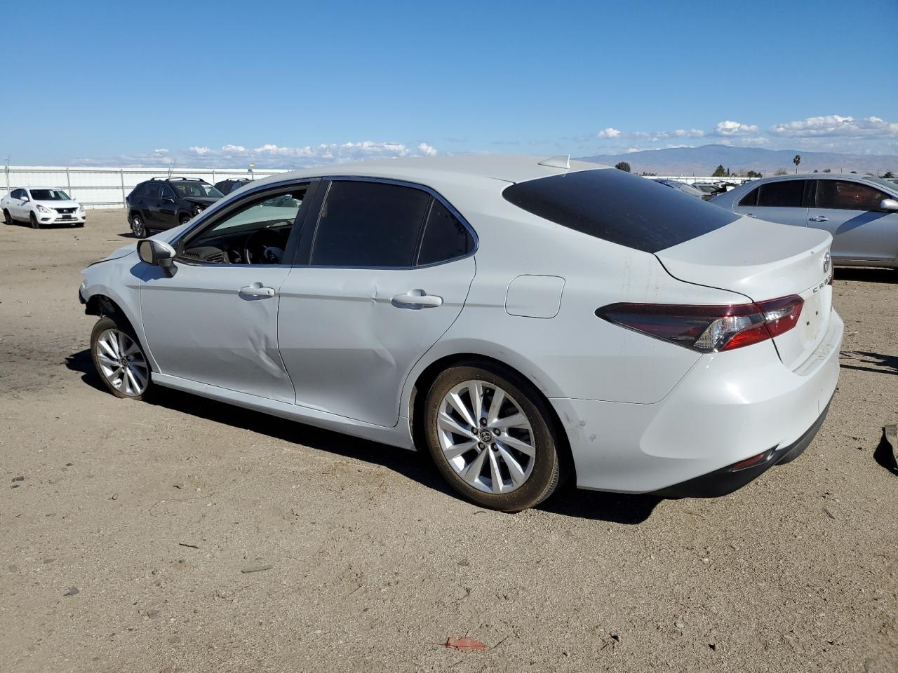 2022 TOYOTA CAMRY LE VIN:4T1C11AK7NU072471