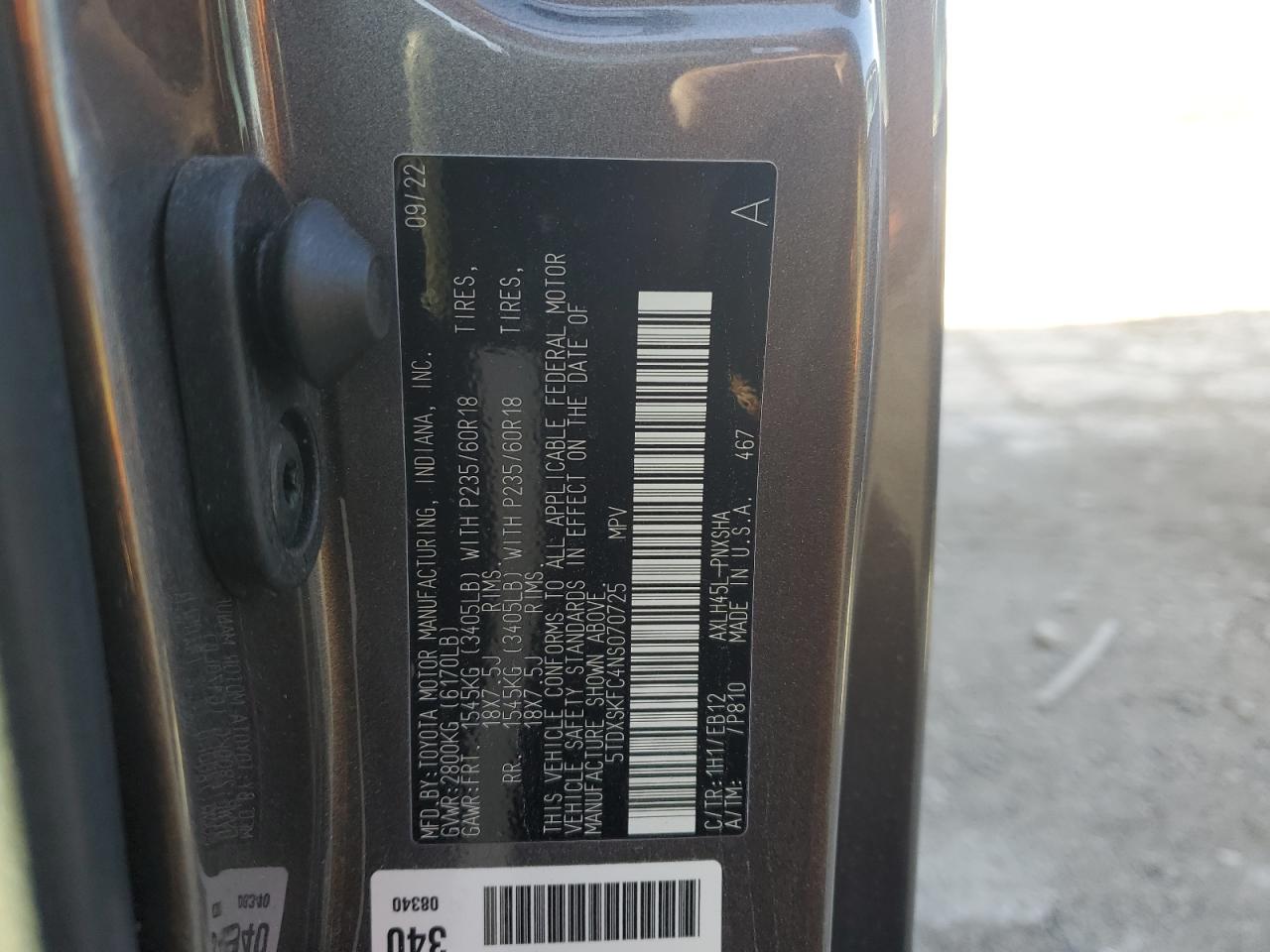 2022 TOYOTA SIENNA XSE VIN:5TDXSKFC4NS070725