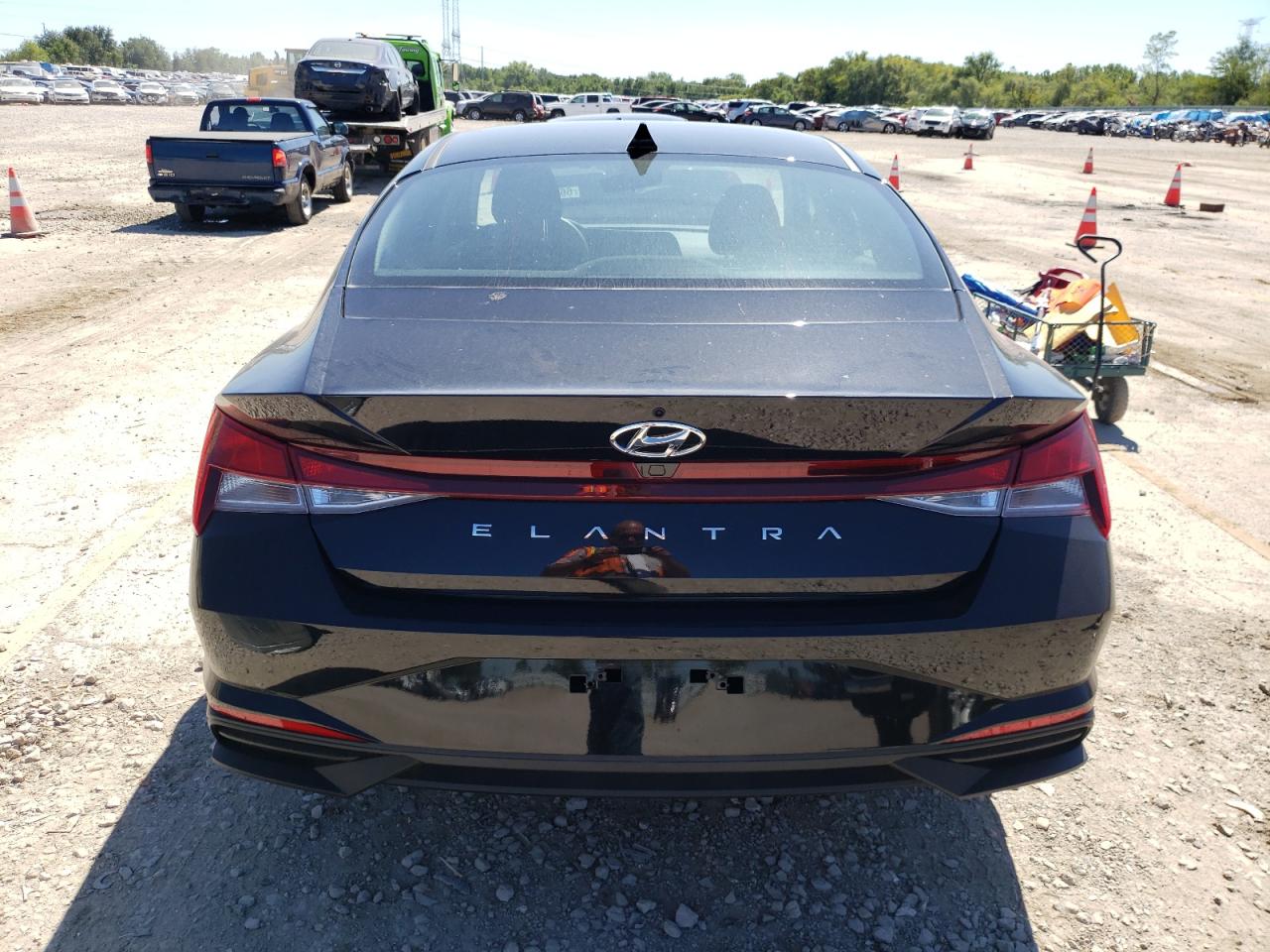 2023 HYUNDAI ELANTRA SEL VIN:KMHLM4AG2PU554532