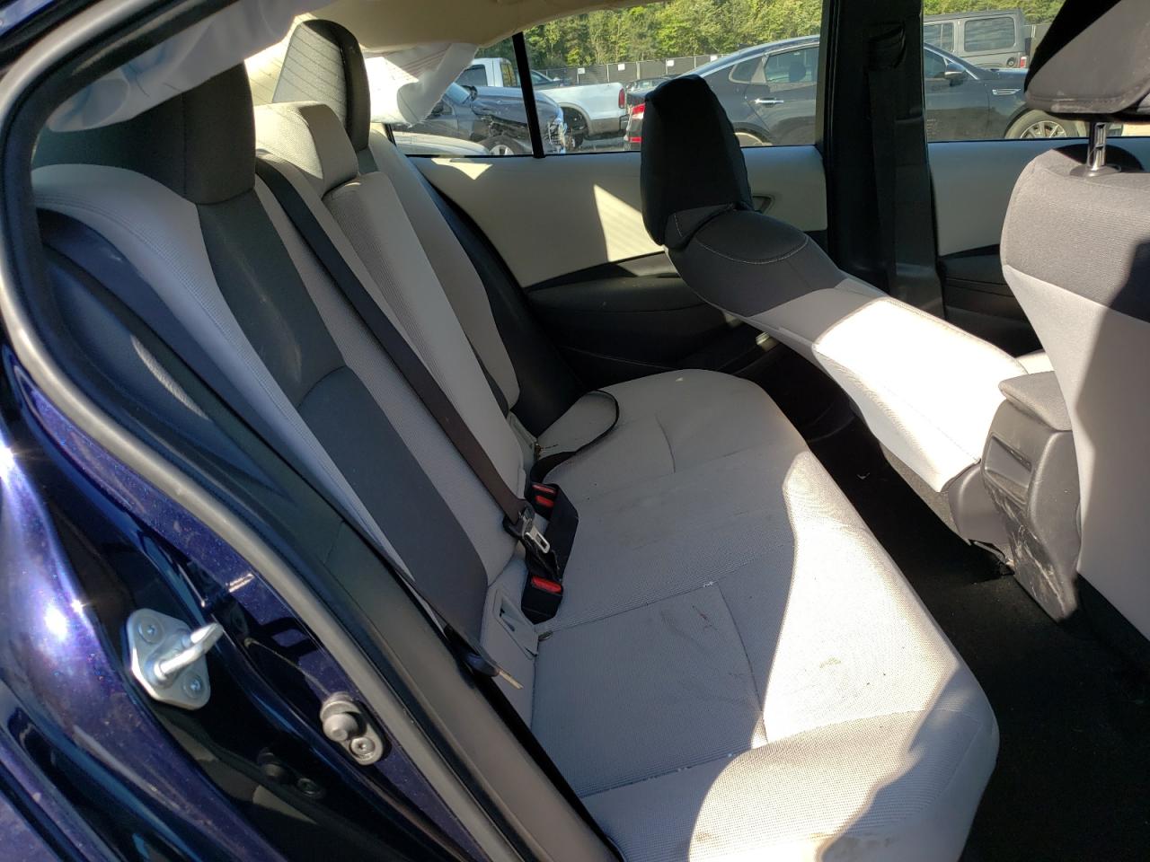 2022 TOYOTA COROLLA LE VIN:JTDEAMDE6NJ039225