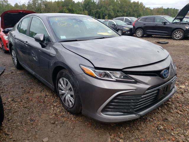 2021 TOYOTA CAMRY LE VIN: 4T1C31AK3MU563404