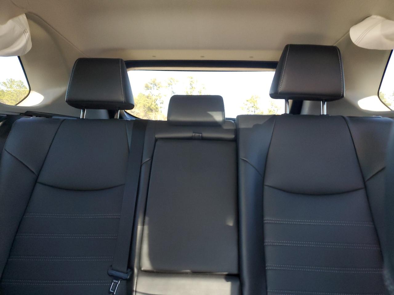 2022 TOYOTA RAV4 XLE PREMIUM VIN:2T3C1RFV4NW228054