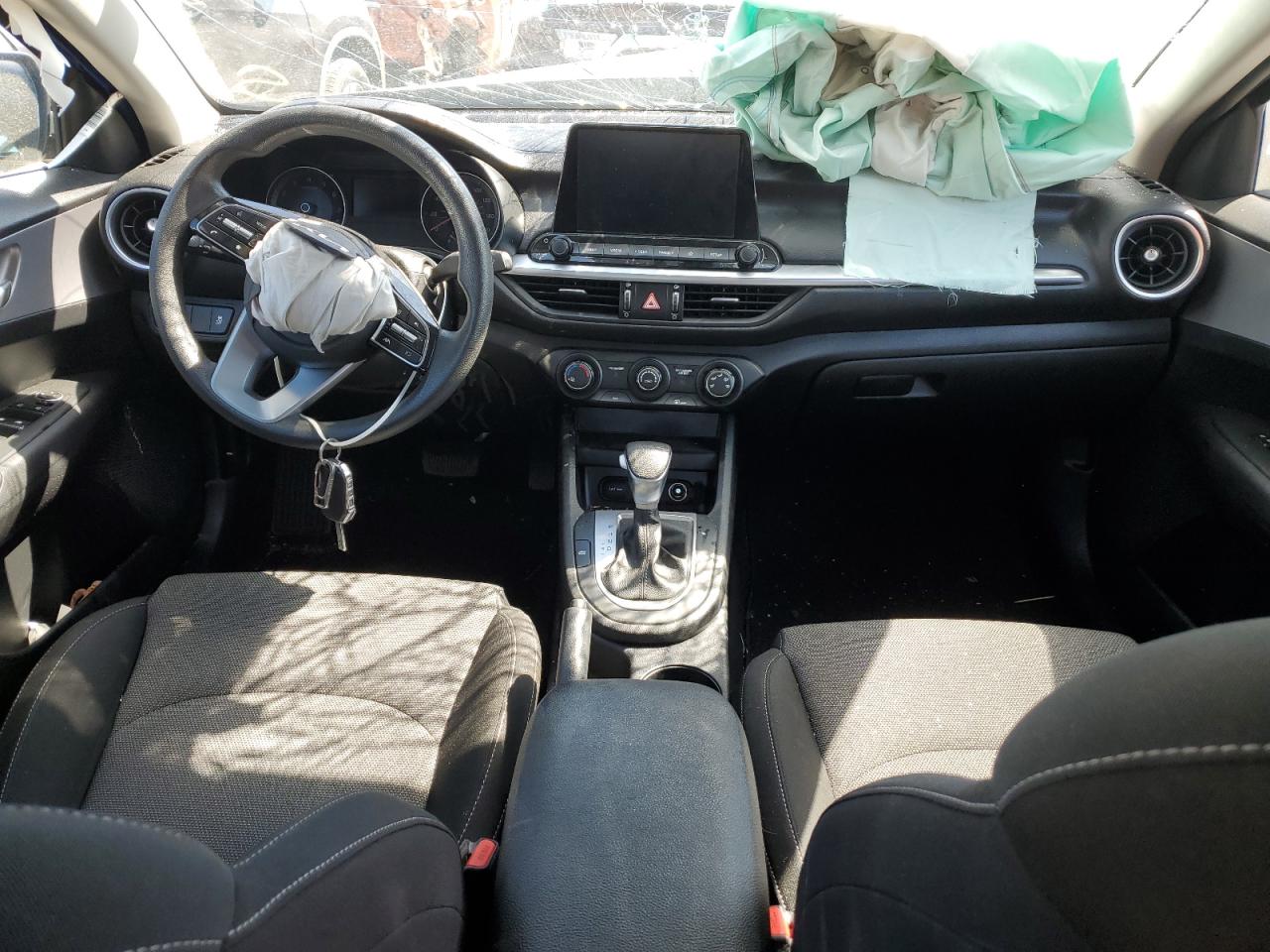 2022 KIA FORTE FE VIN:3KPF24ADXNE429755