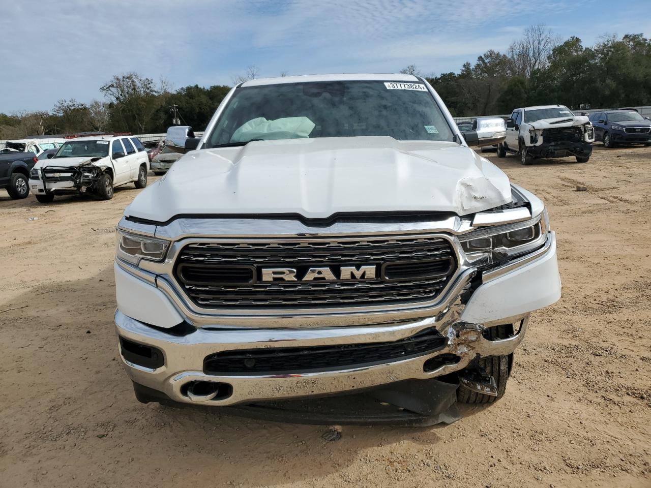 2022 RAM 1500 LIMITED VIN:1C6SRFHT7NN362764