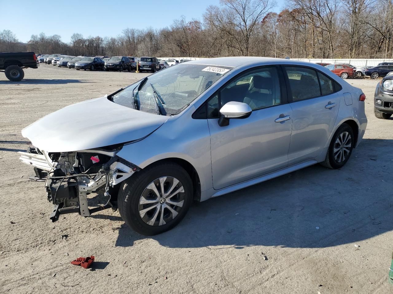2022 TOYOTA COROLLA LE VIN:JTDEAMDE4NJ043290