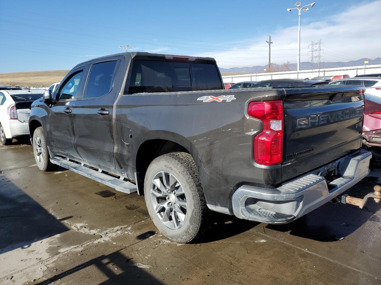 2022 CHEVROLET SILVERADO LTD K1500 LT VIN:1GCPYDEKXNZ133067