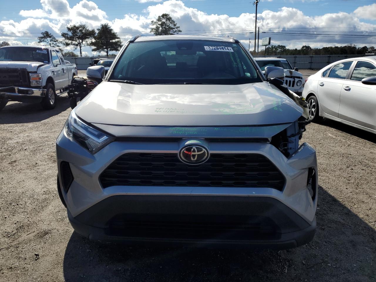 2022 TOYOTA RAV4 XLE VIN:2T3W1RFV6NW197158