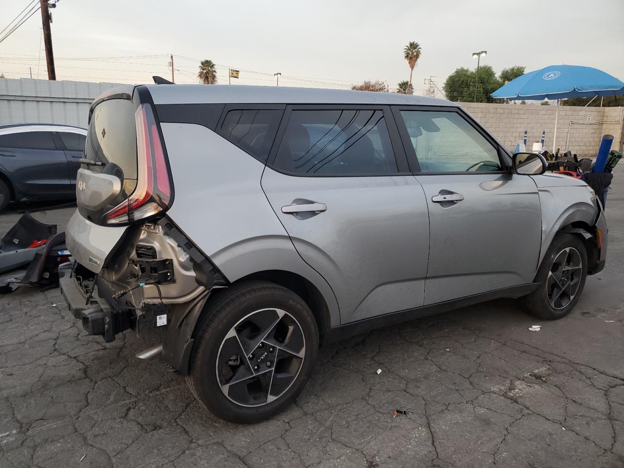 2023 KIA SOUL EX VIN:KNDJ33AU8P7876329