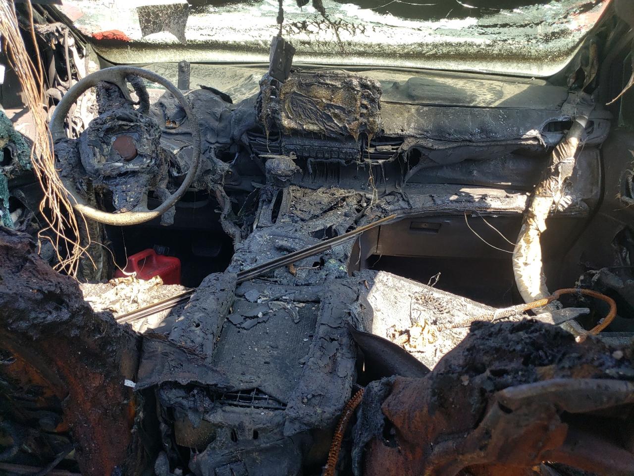 2022 TOYOTA SIENNA XLE VIN:5TDJRKEC5NS110880