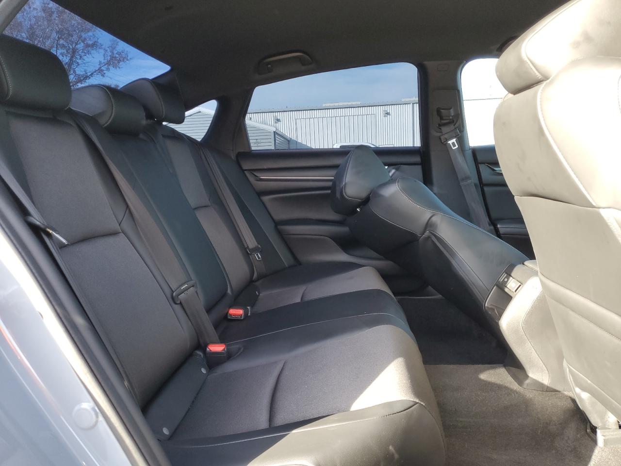 2022 HONDA ACCORD SPORT VIN:1HGCV1F35NA099567
