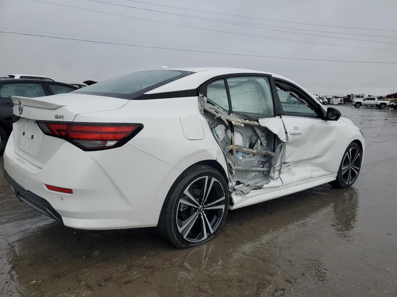 2022 NISSAN SENTRA SR VIN:3N1AB8DV6NY313766