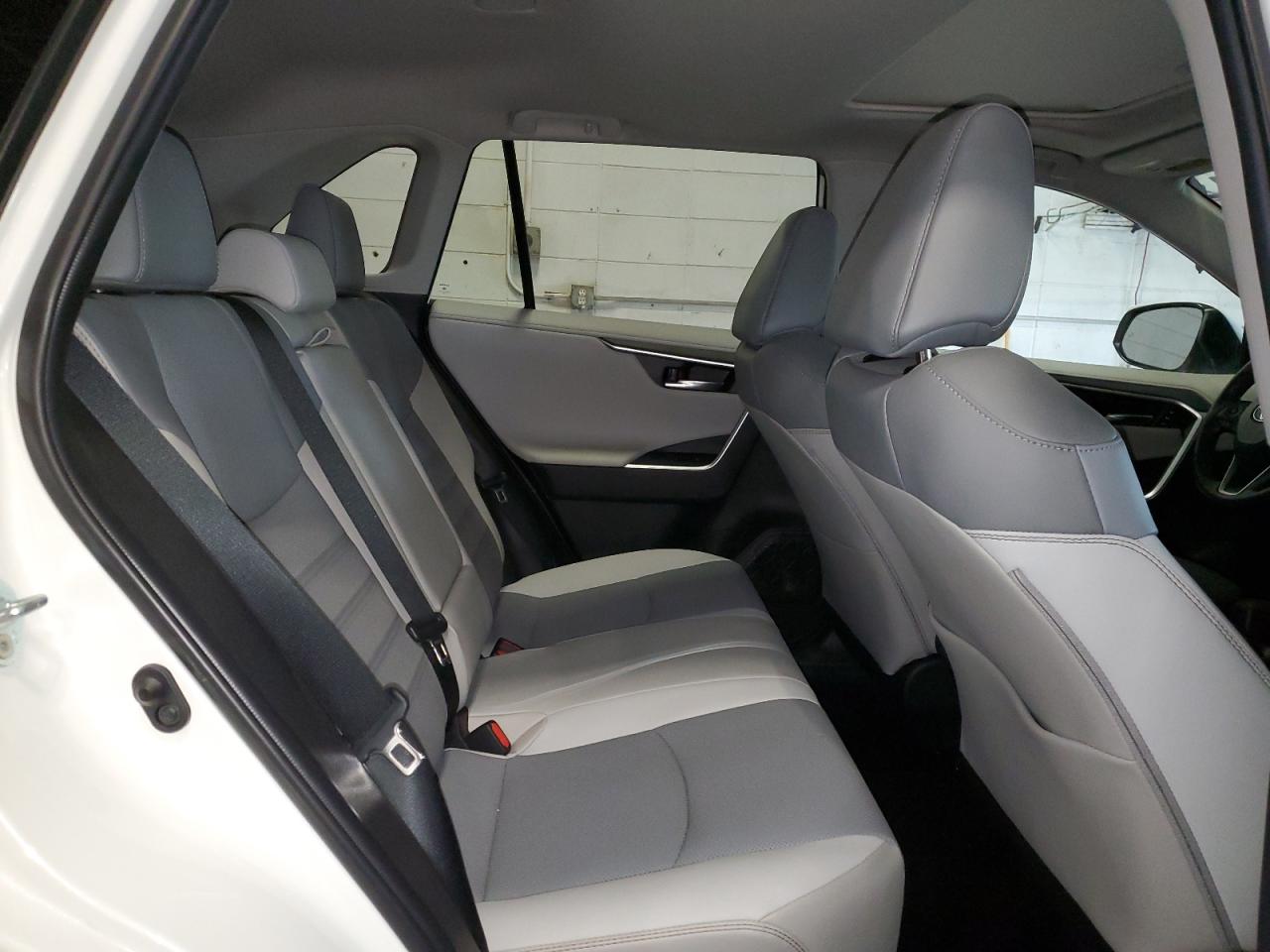 2022 TOYOTA RAV4 LIMITED VIN:2T3N1RFV7NW324589