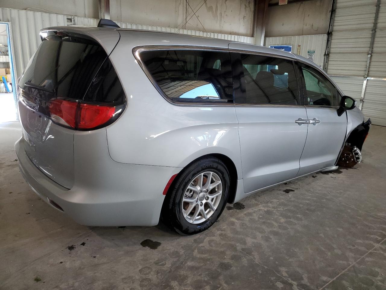 2023 CHRYSLER VOYAGER LX VIN:2C4RC1CG4PR549133