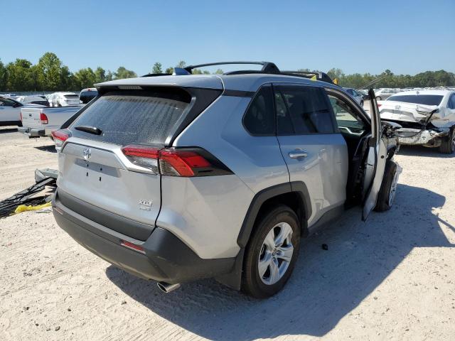 2021 TOYOTA RAV4 XLE VIN: 2T3P1RFV7MW228422