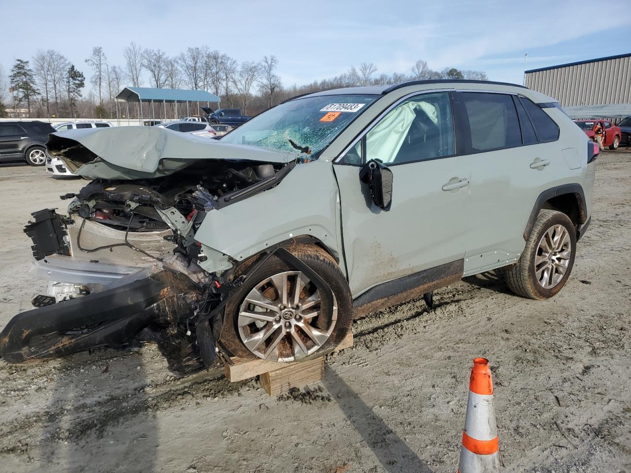 2022 TOYOTA RAV4 XLE PREMIUM VIN:2T3A1RFV4NW323608