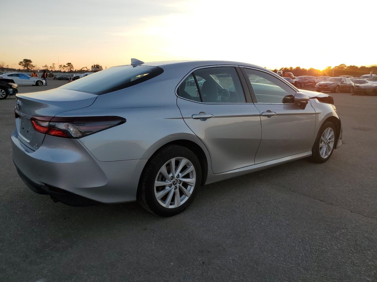 2022 TOYOTA CAMRY LE VIN:4T1C11BK9NU055721