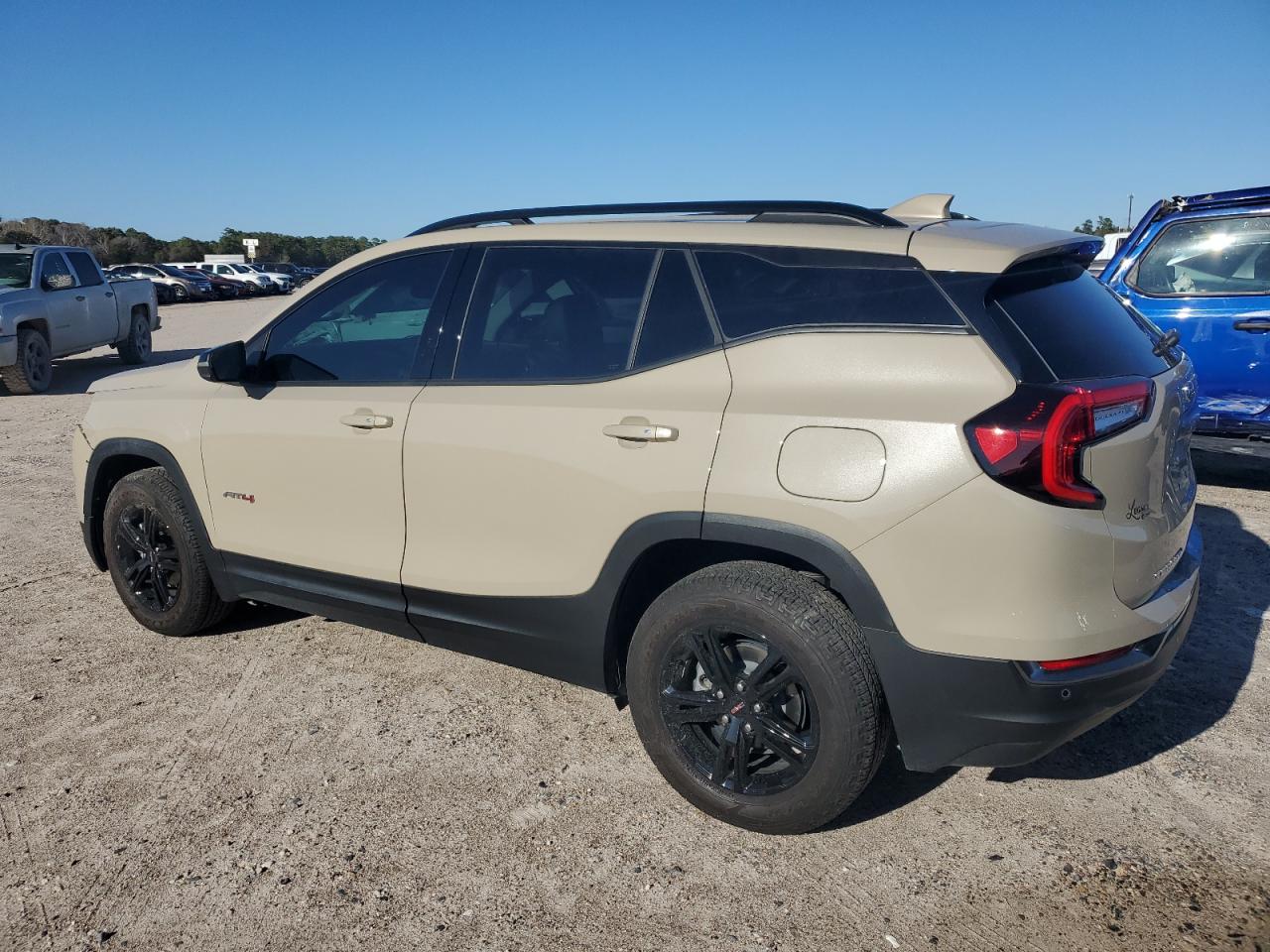 2022 GMC TERRAIN AT4 VIN:3GKALYEV6NL222166