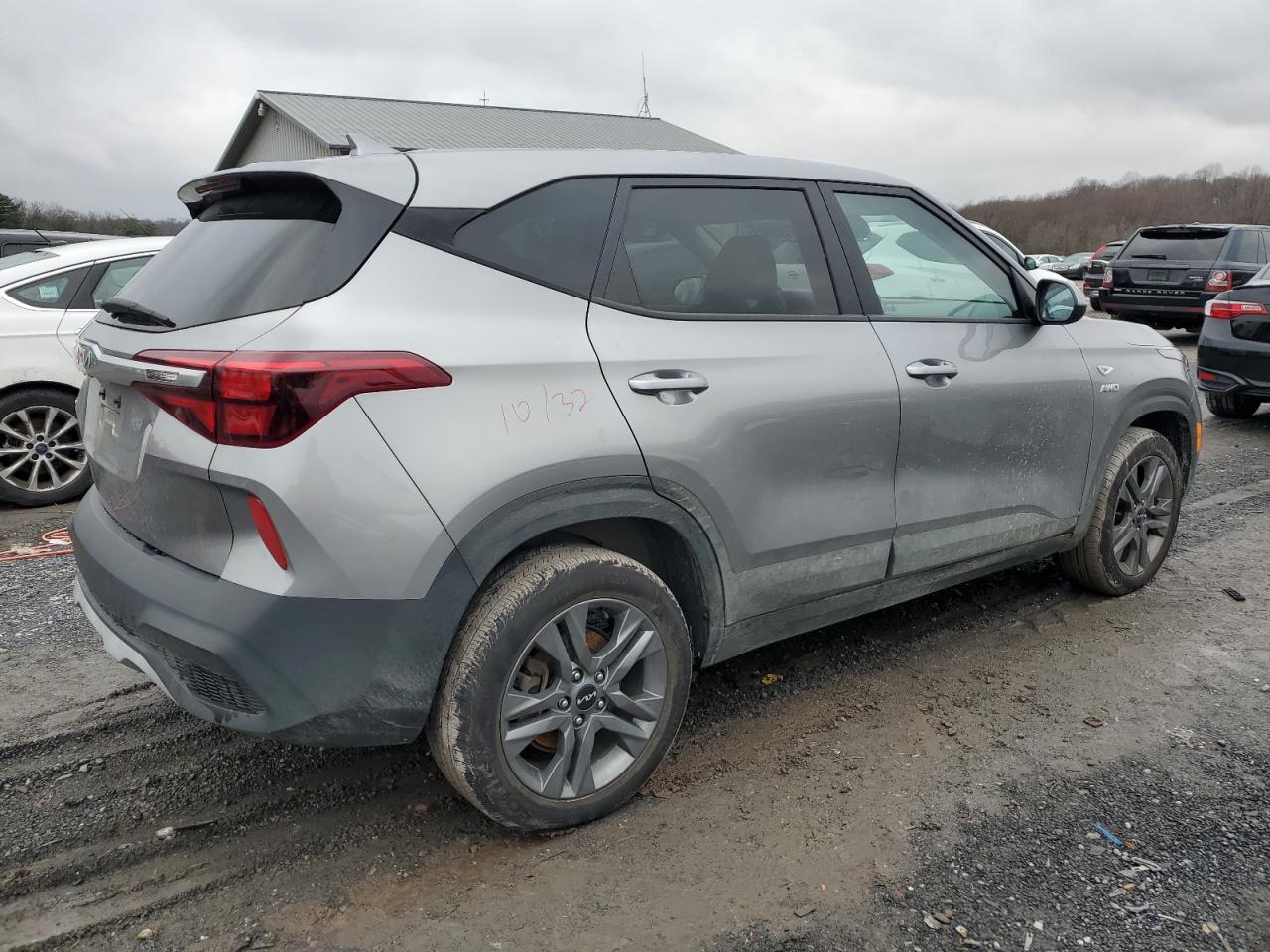 2022 KIA SELTOS LX VIN:KNDEPCAA6N7337734