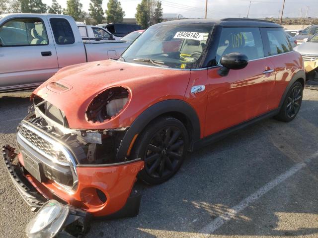 2021 MINI COOPER S VIN: WMWXR5C05M2M98460