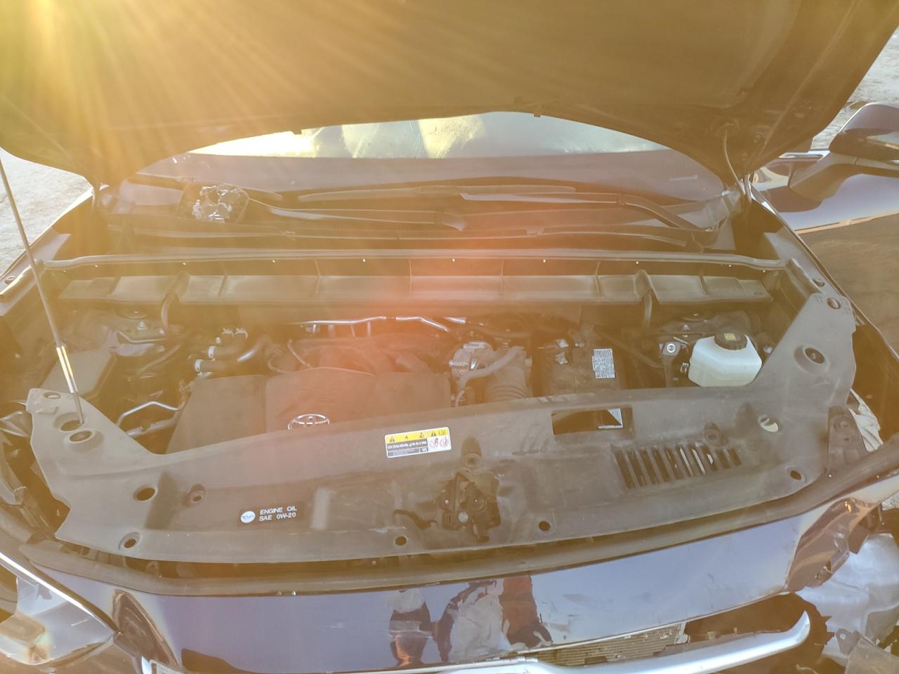 2022 TOYOTA HIGHLANDER XLE VIN:5TDHZRAH4NS557001