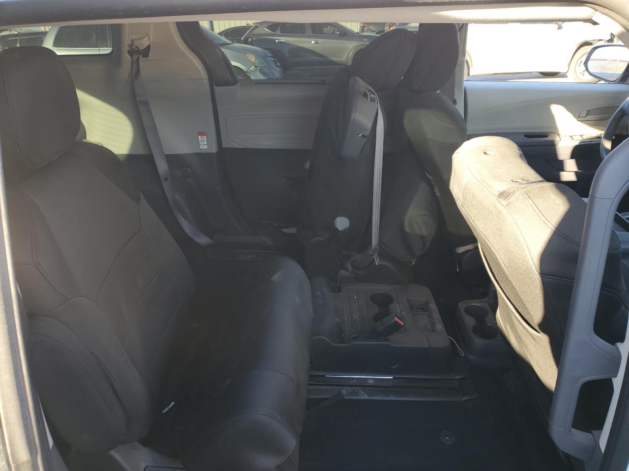 2022 TOYOTA SIENNA LE VIN:5TDKRKEC8NS107265