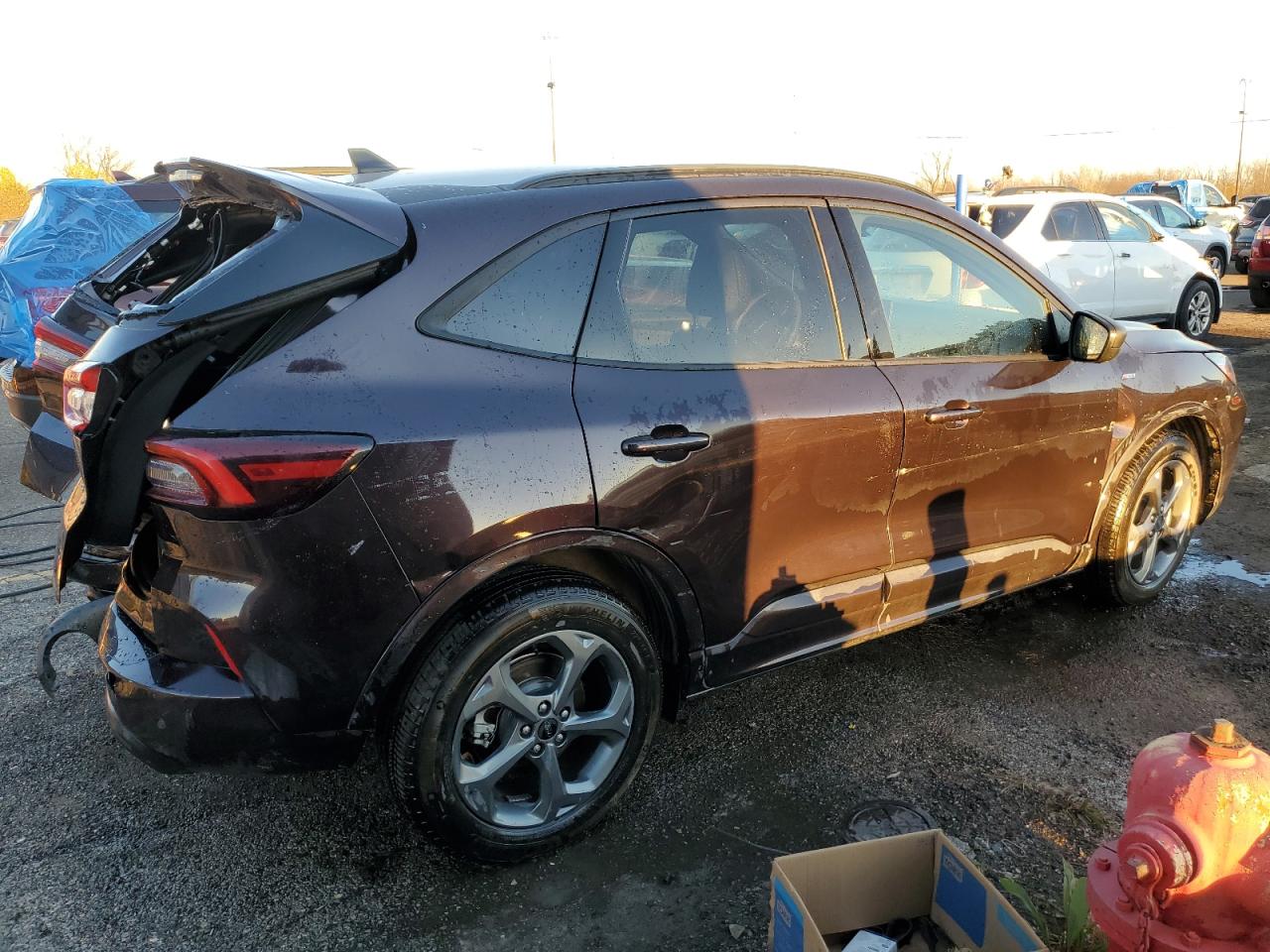 2023 FORD ESCAPE ST LINE VIN:1FMCU0MN8PUA27131