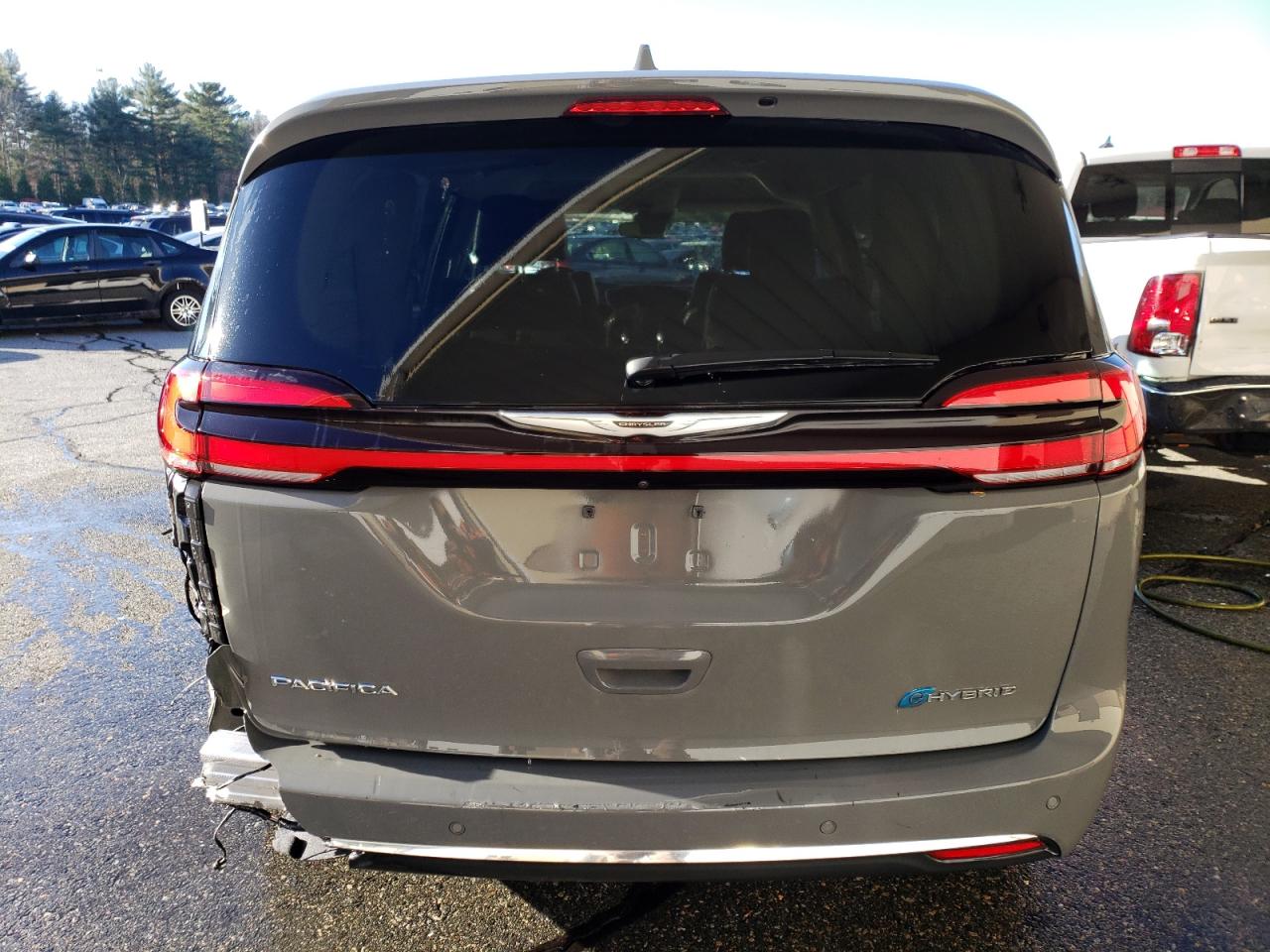 2022 CHRYSLER PACIFICA HYBRID TOURING L VIN:2C4RC1L77NR124180