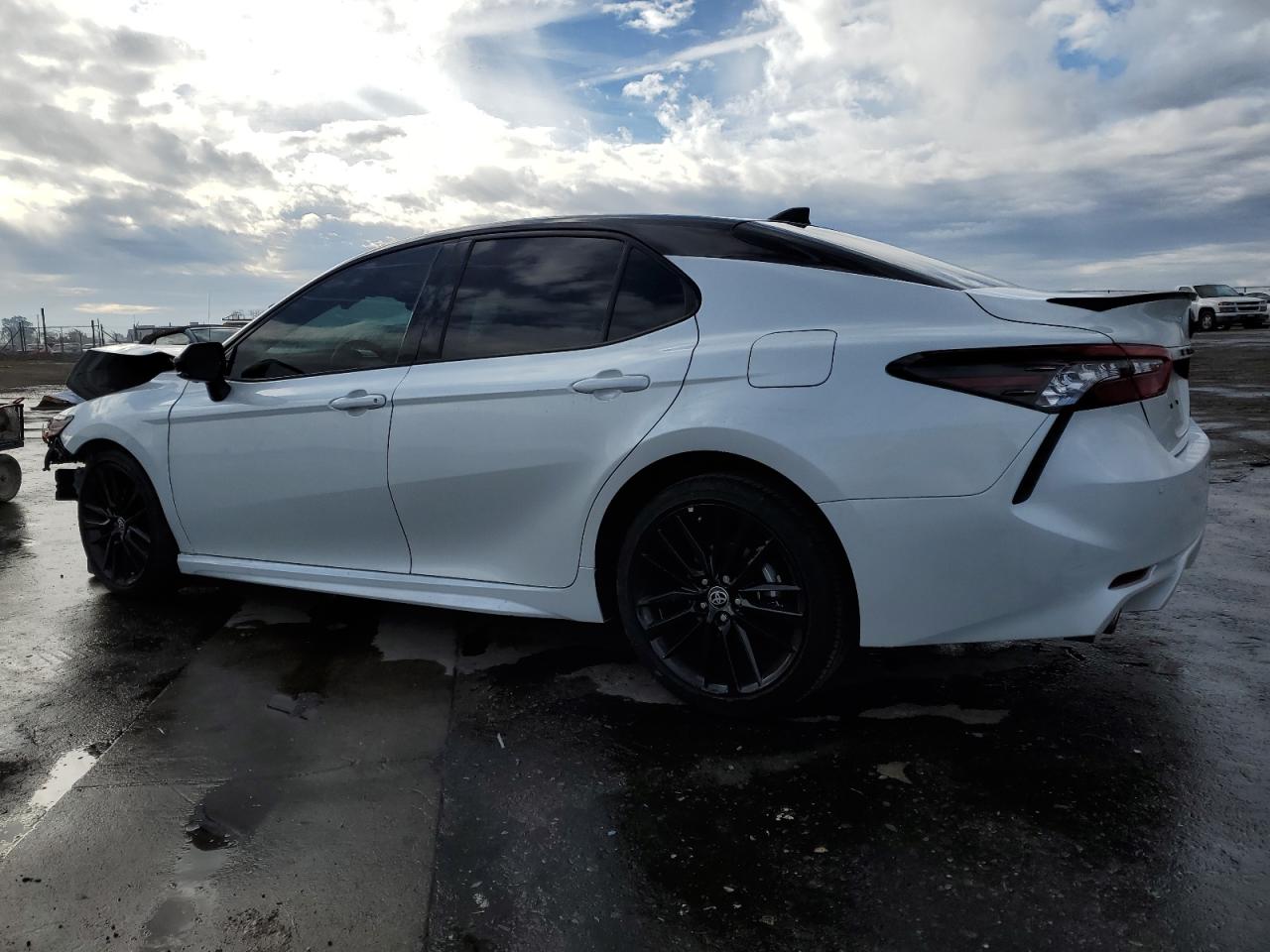 2022 TOYOTA CAMRY TRD VIN:4T1KZ1AK0NU061204