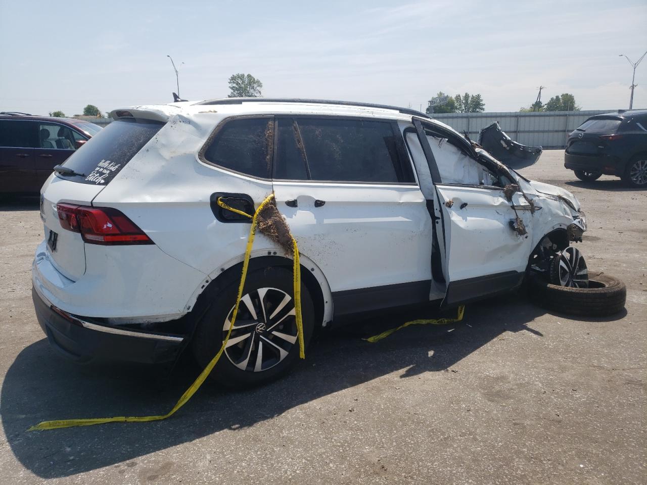 2023 VOLKSWAGEN TIGUAN S VIN:3VVRB7AX4PM044078