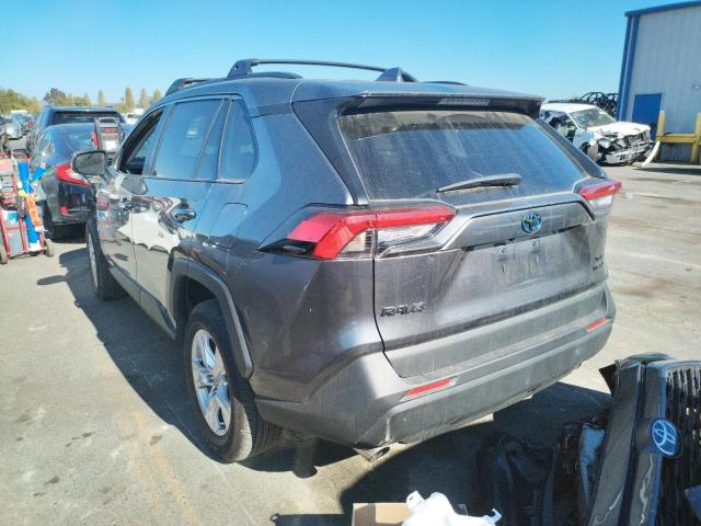 2021 TOYOTA RAV4 XLE VIN: 4T3RWRFV8MU014646