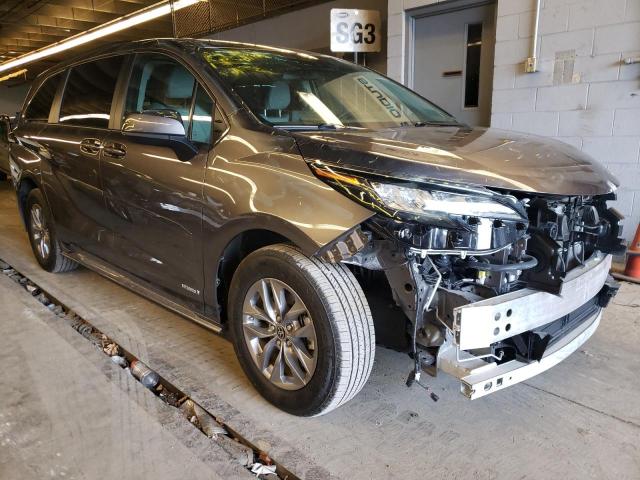 2021 TOYOTA SIENNA LE VIN: 5TDKRKEC7MS062849