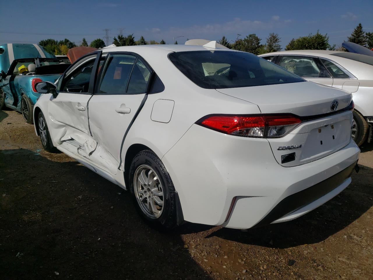 2022 TOYOTA COROLLA LE VIN:JTDEAMDE1NJ040671