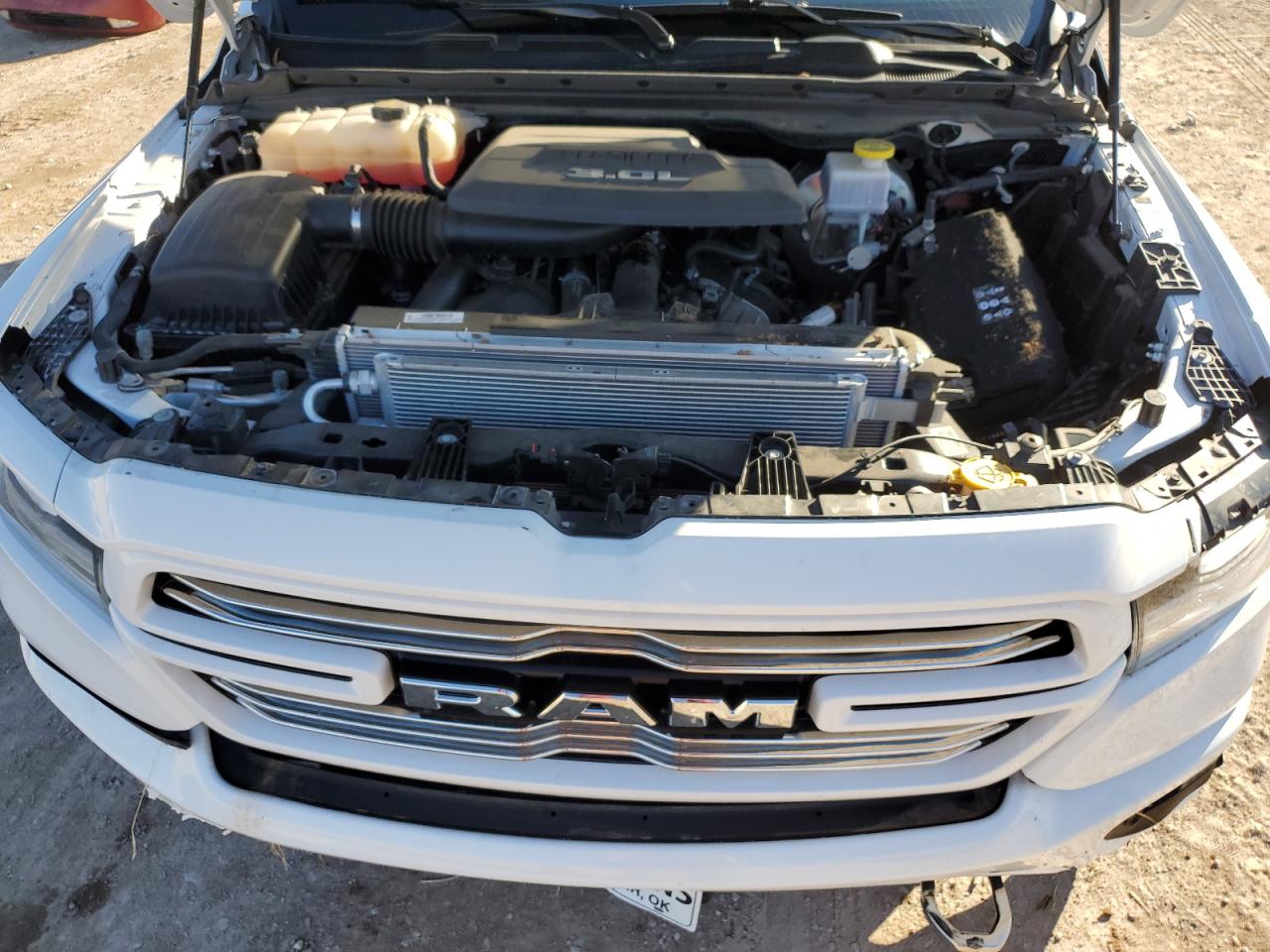 2022 RAM 1500 LARAMIE VIN:1C6SRFJM4NN246425