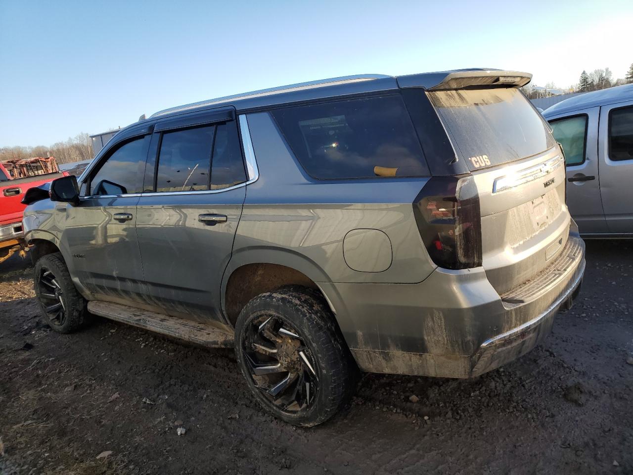 2022 CHEVROLET TAHOE K1500 LT VIN:1GNSKNKD3NR110471