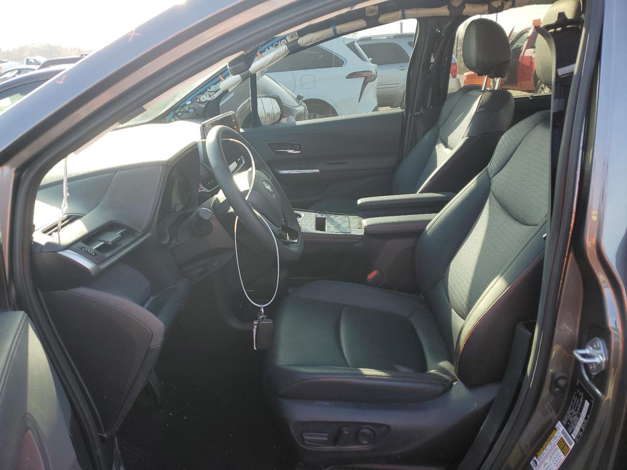 2022 TOYOTA SIENNA XSE VIN:5TDXSKFC4NS070725