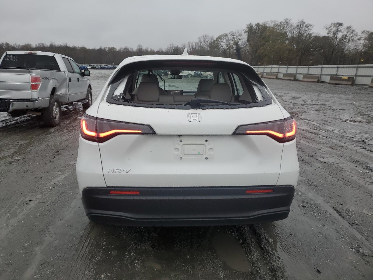 2023 HONDA HR-V LX VIN:3CZRZ1H35PM718985