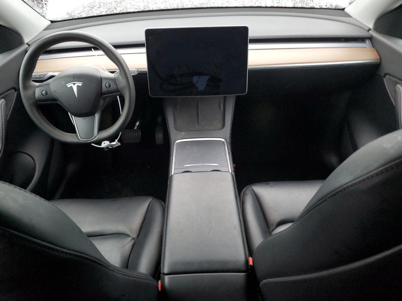 2022 TESLA MODEL Y  VIN:7SAYGDEE5NF322641