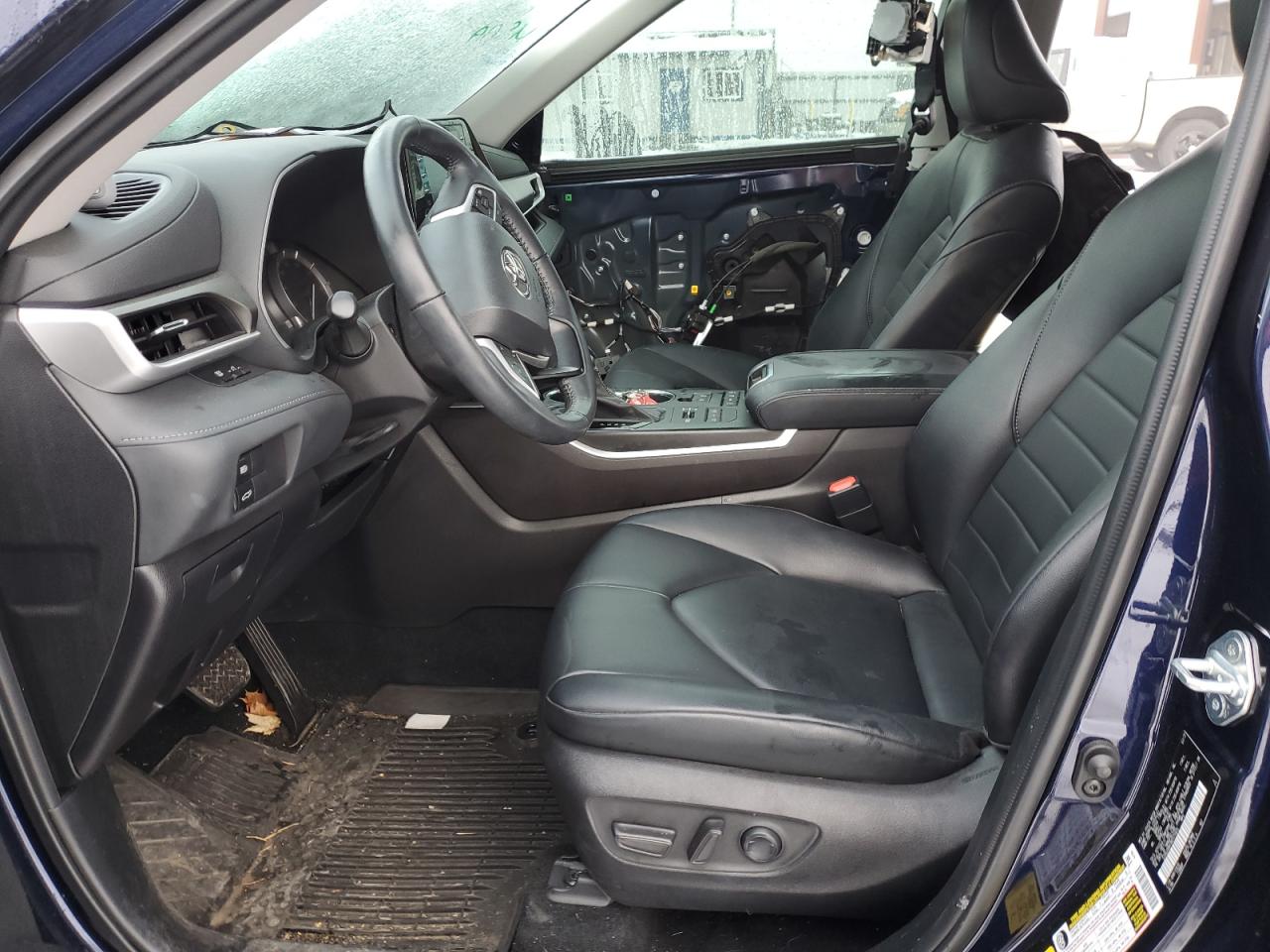 2022 TOYOTA HIGHLANDER XLE VIN:5TDGZRBH1NS575935