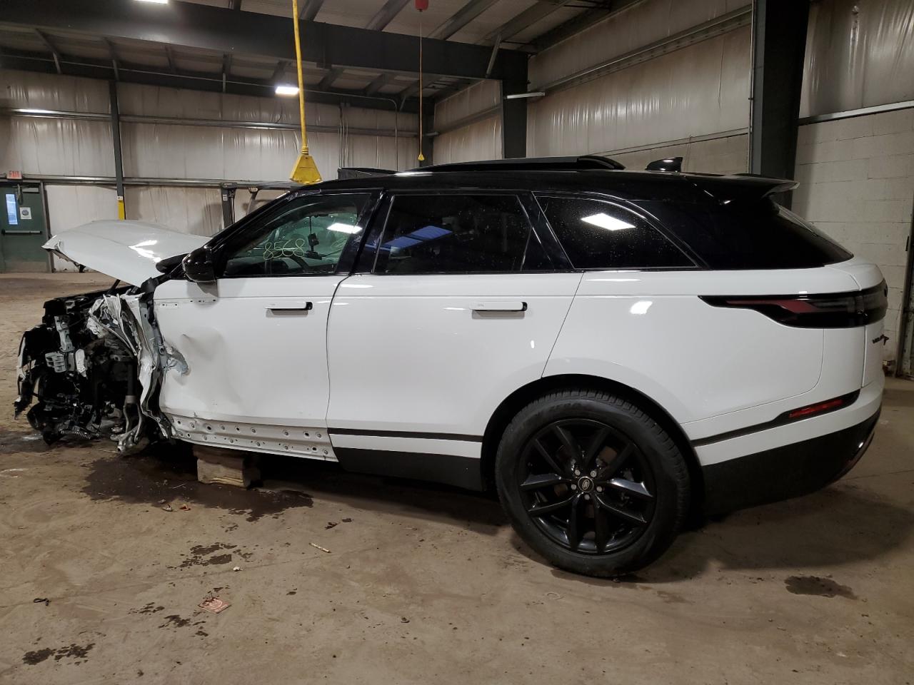 2024 LAND ROVER RANGE ROVER VELAR S VIN:SALYJ2EX3RA370733