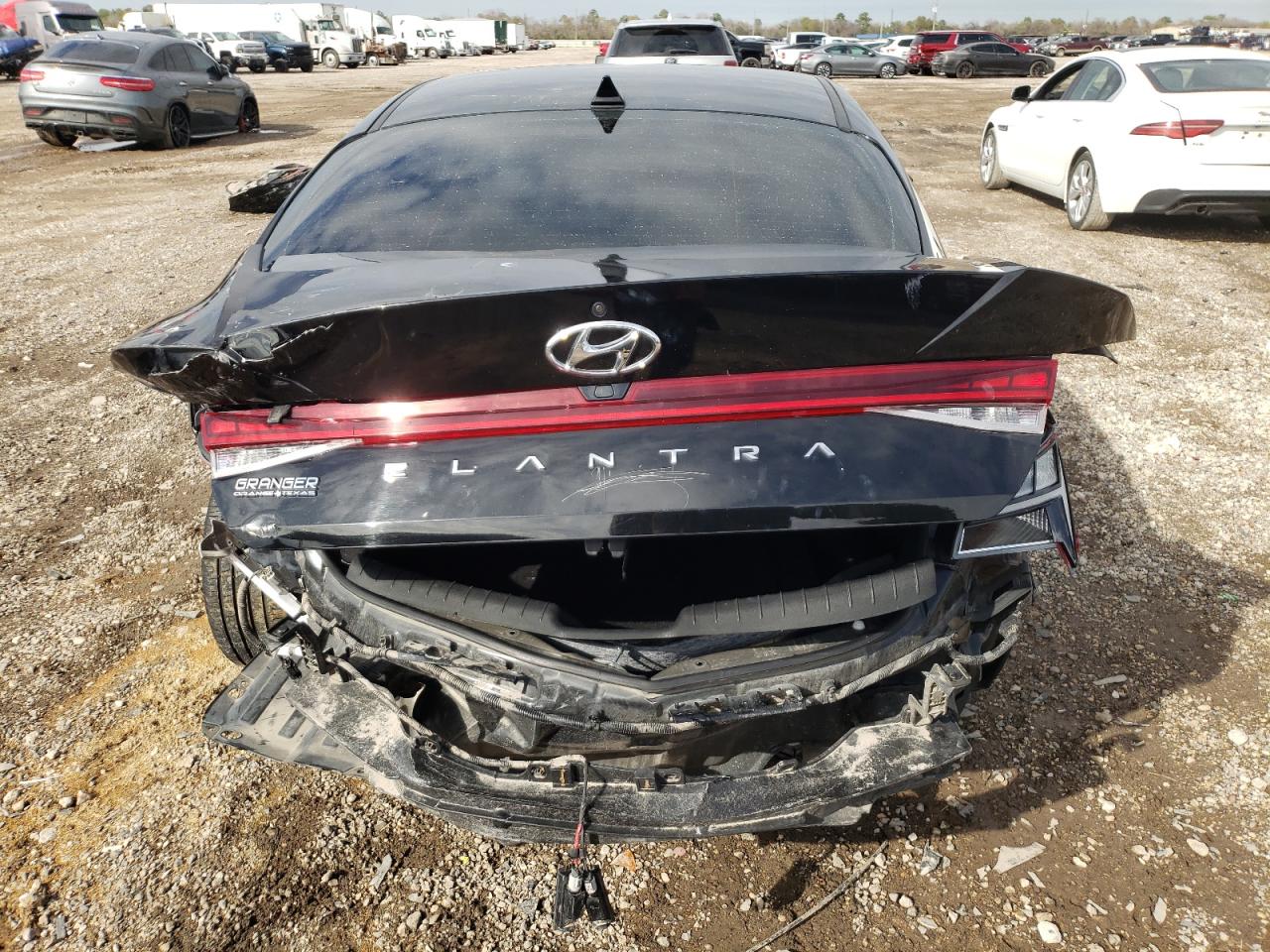 2022 HYUNDAI ELANTRA SEL VIN:5NPLN4AG4NH059662