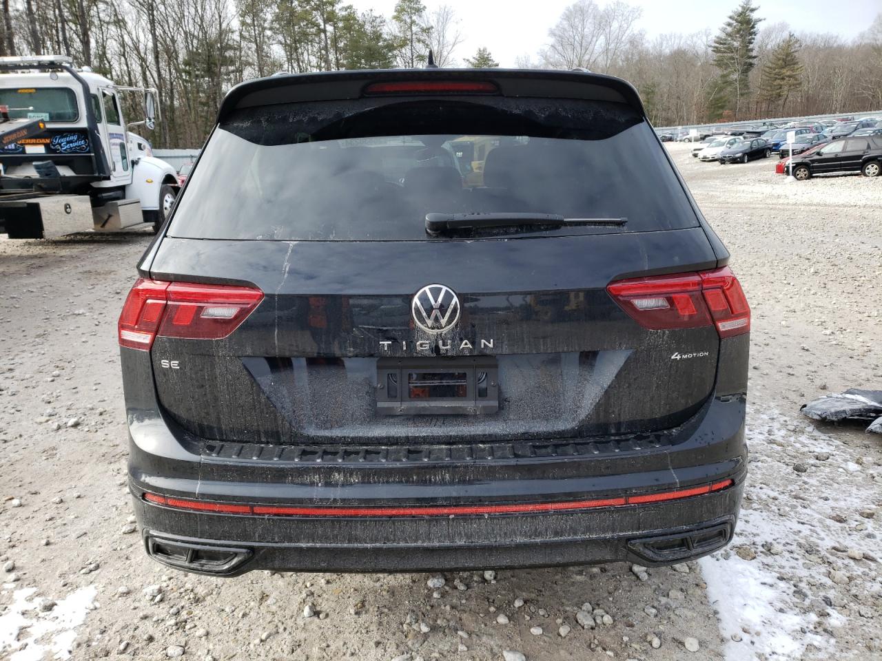 2023 VOLKSWAGEN TIGUAN SE R-LINE BLACK VIN:3VV8B7AX4PM141454