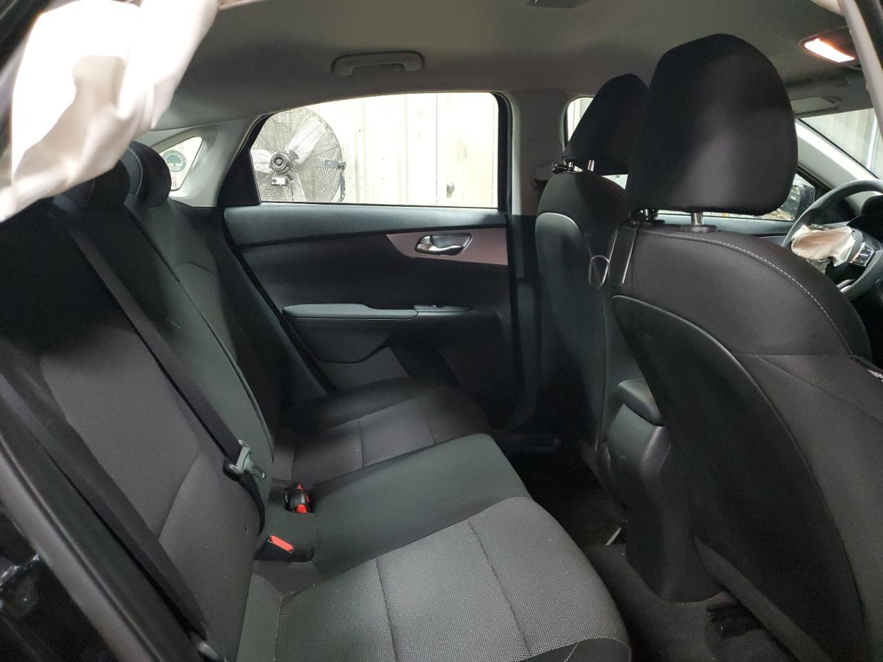2022 KIA FORTE FE VIN:3KPF24ADXNE467583