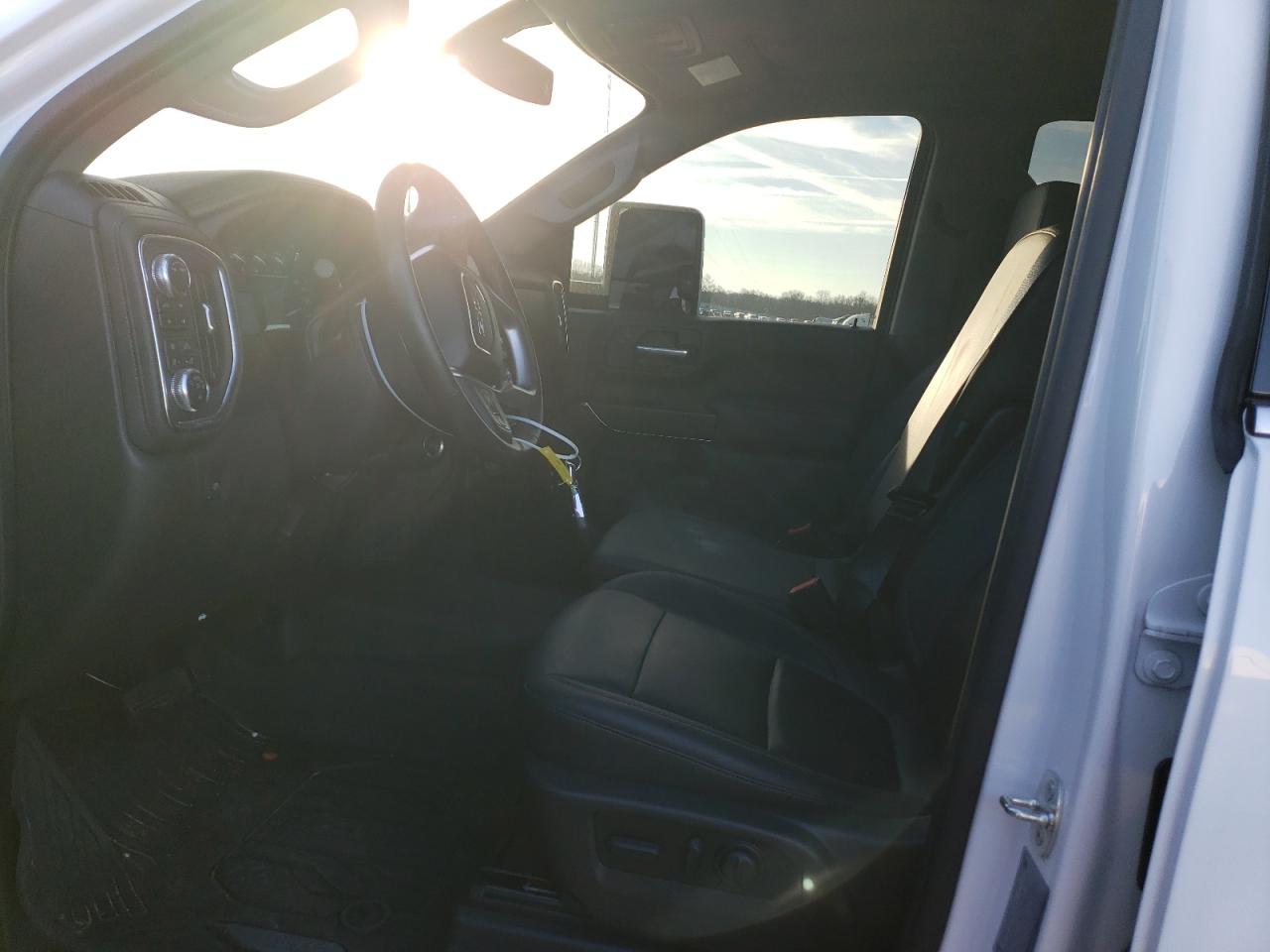 2022 GMC SIERRA K2500 SLT VIN:1GT49NE71NF196027