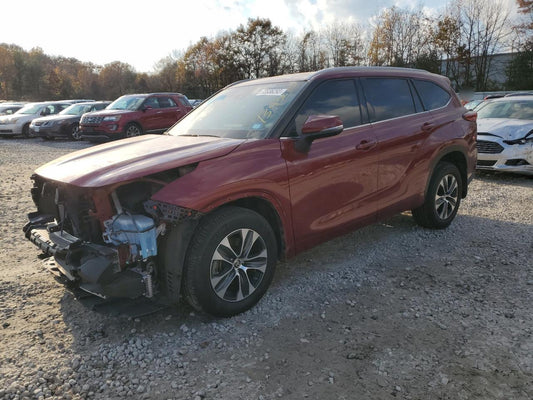 2022 TOYOTA HIGHLANDER XLE VIN:5TDGZRBH1NS577071