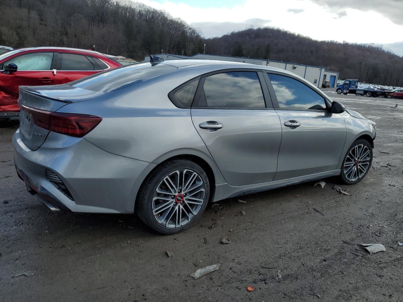 2022 KIA FORTE GT VIN:3KPF44AC8NE476848