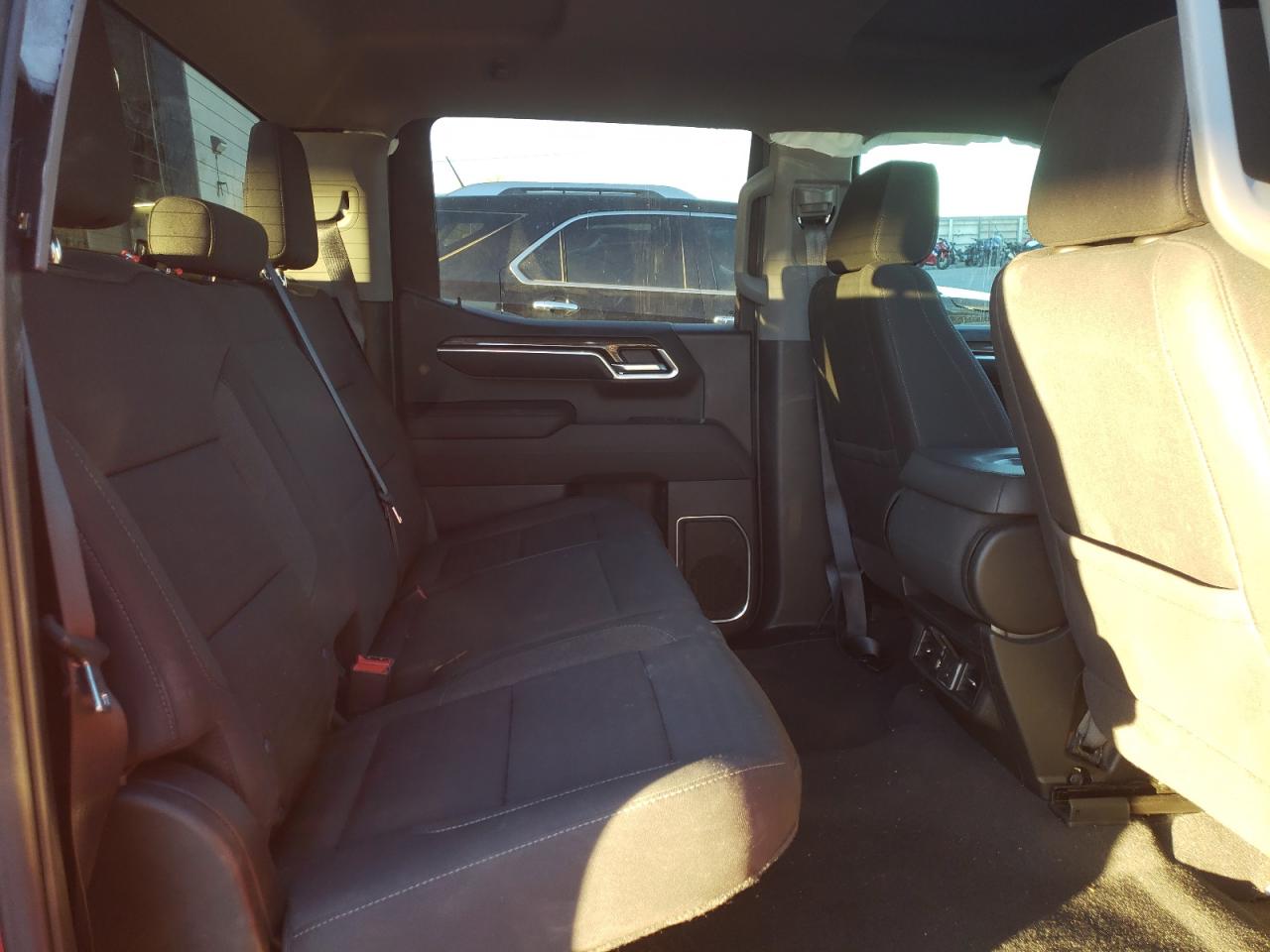 2022 CHEVROLET SILVERADO K1500 LT VIN:1GCPDDEK6NZ545238