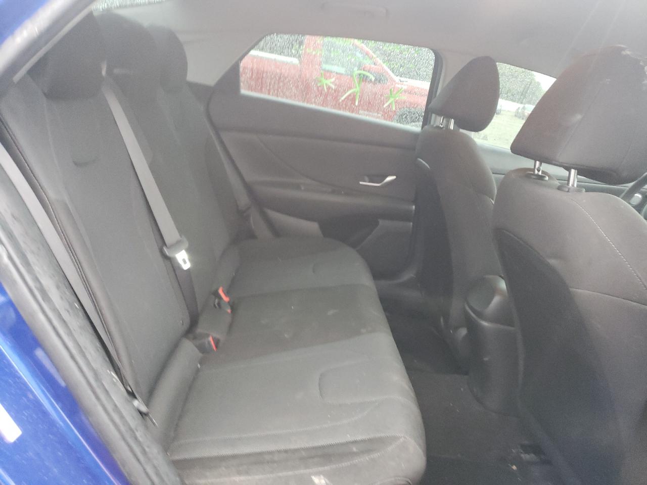 2022 HYUNDAI ELANTRA SE VIN:KMHLL4AG0NU368360