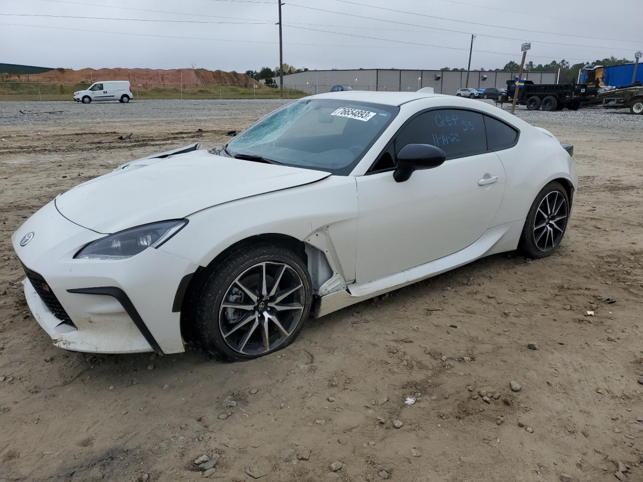 2023 TOYOTA GR 86  VIN:JF1ZNBB14P9760437