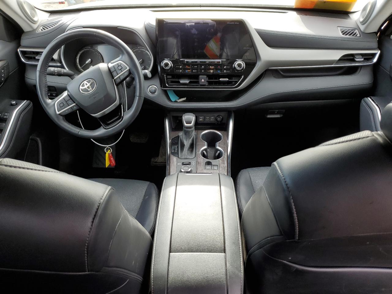 2022 TOYOTA HIGHLANDER LIMITED VIN:5TDDZRBH0NS562631